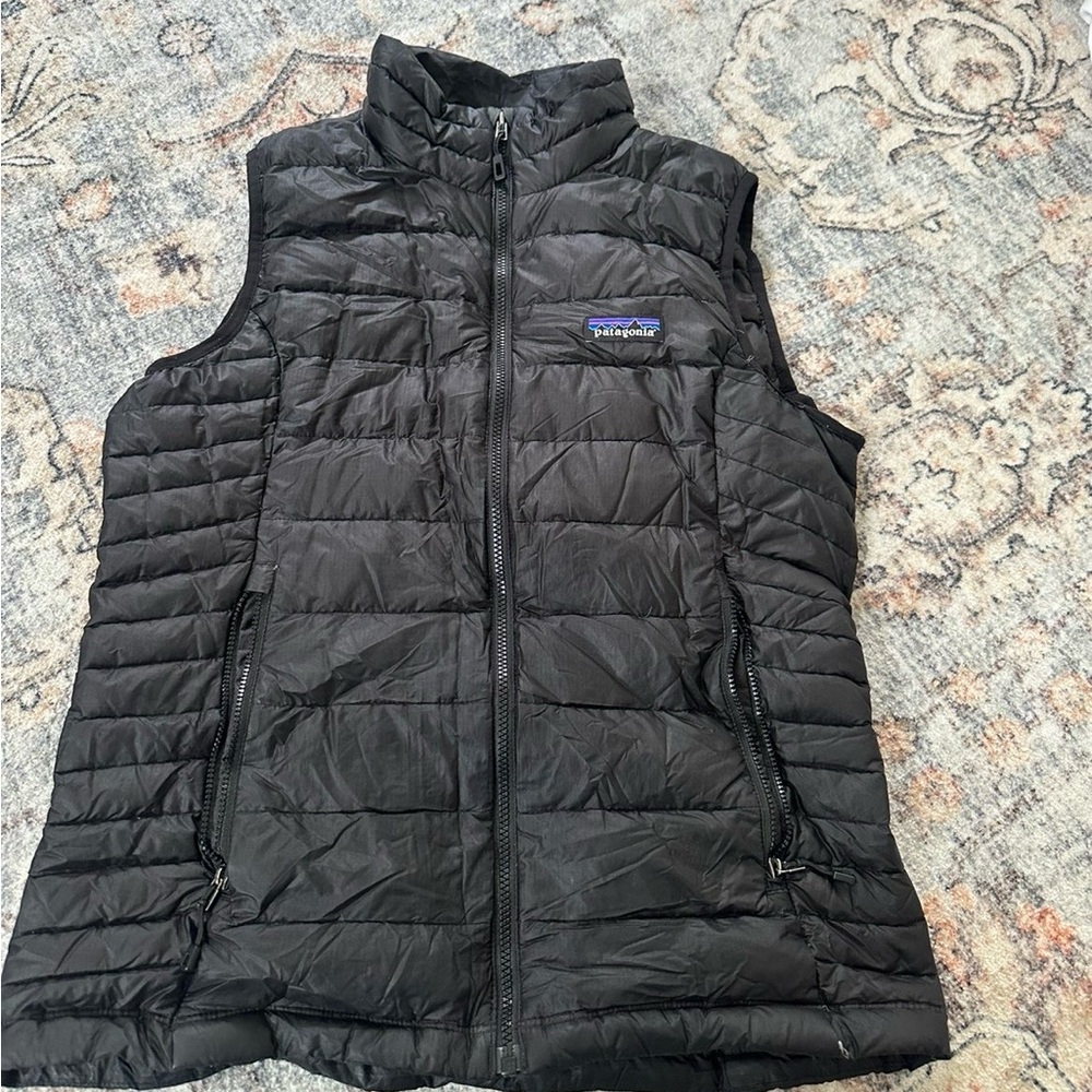 Patagonia Quilted Black Vest